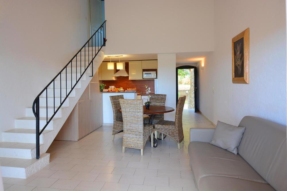 Residence Les Bell'Ombres Cargese Exterior photo